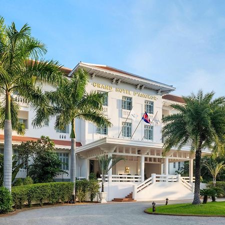 Raffles Grand Hotel D'Angkor Siem Reap Exterior photo