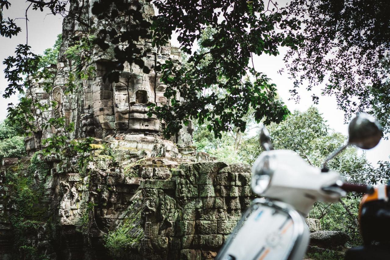 Raffles Grand Hotel D'Angkor Siem Reap Exterior photo
