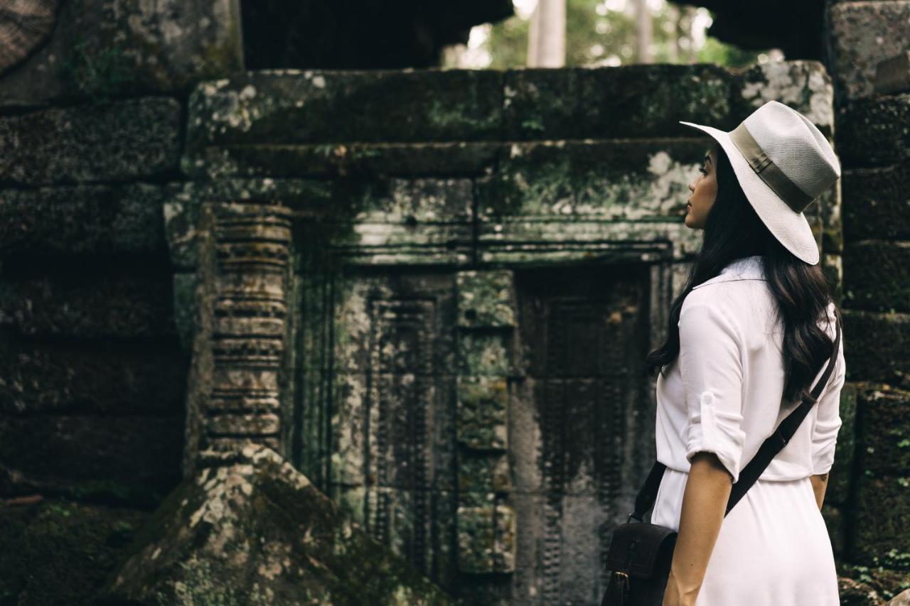 Raffles Grand Hotel D'Angkor Siem Reap Exterior photo